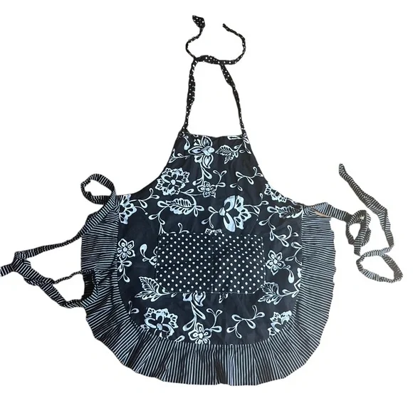 Flirty apron ruffle black & white - Picture 2 of 5